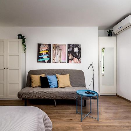 Apartment Enigma Белград Экстерьер фото